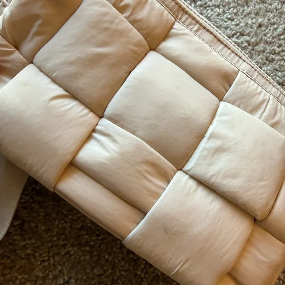 Rotunda Espe Crossbody Bag - Cream - Picture 4 of 10